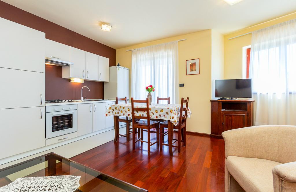 Apartments Villa Yoyo Štinjan Exteriér fotografie