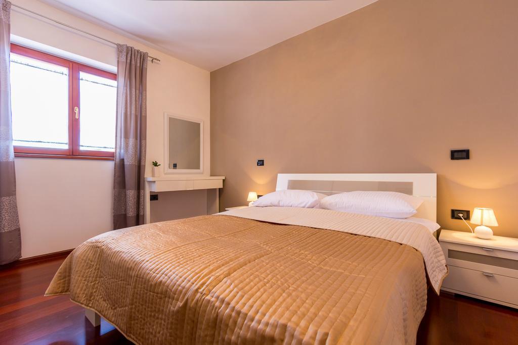 Apartments Villa Yoyo Štinjan Exteriér fotografie
