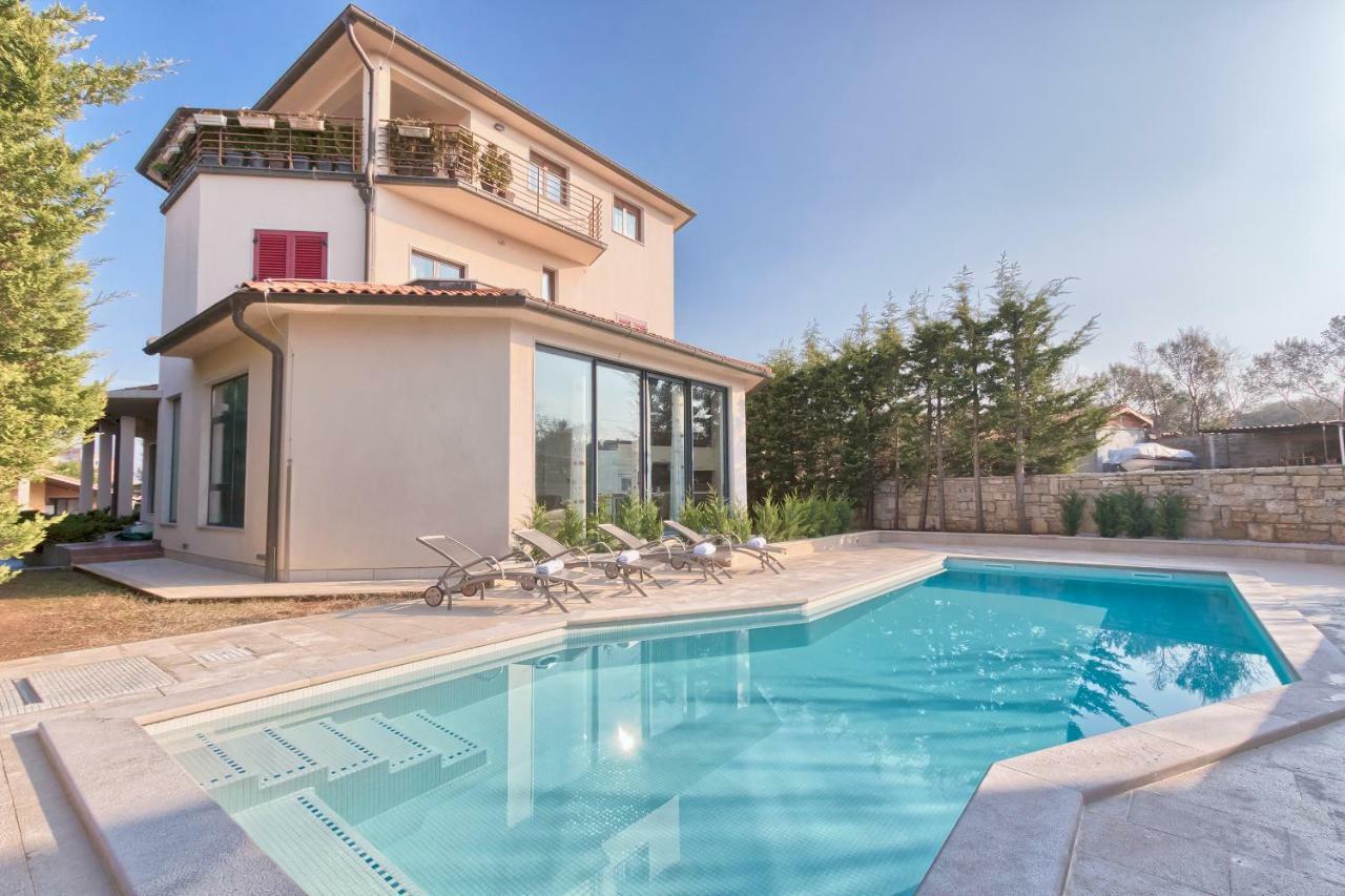 Apartments Villa Yoyo Štinjan Exteriér fotografie