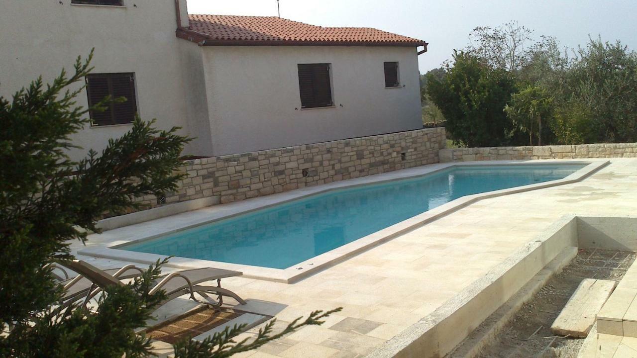Apartments Villa Yoyo Štinjan Exteriér fotografie
